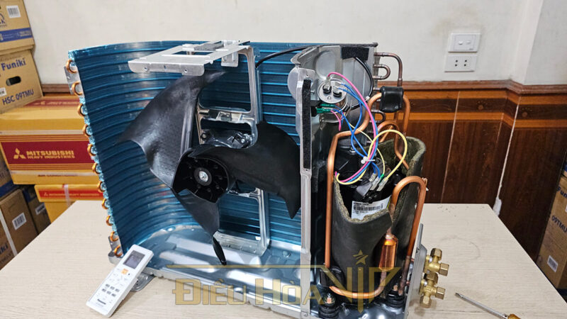 Dàn nóng điều hòa Panasonic N9AKH-8